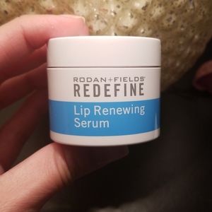 R+F Redefine Lip Renewing Serum - Rodan + Fields